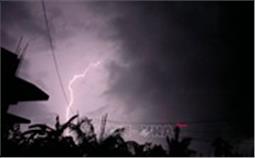  Sét đánh bị thương 4 người ở Bắc Kạn